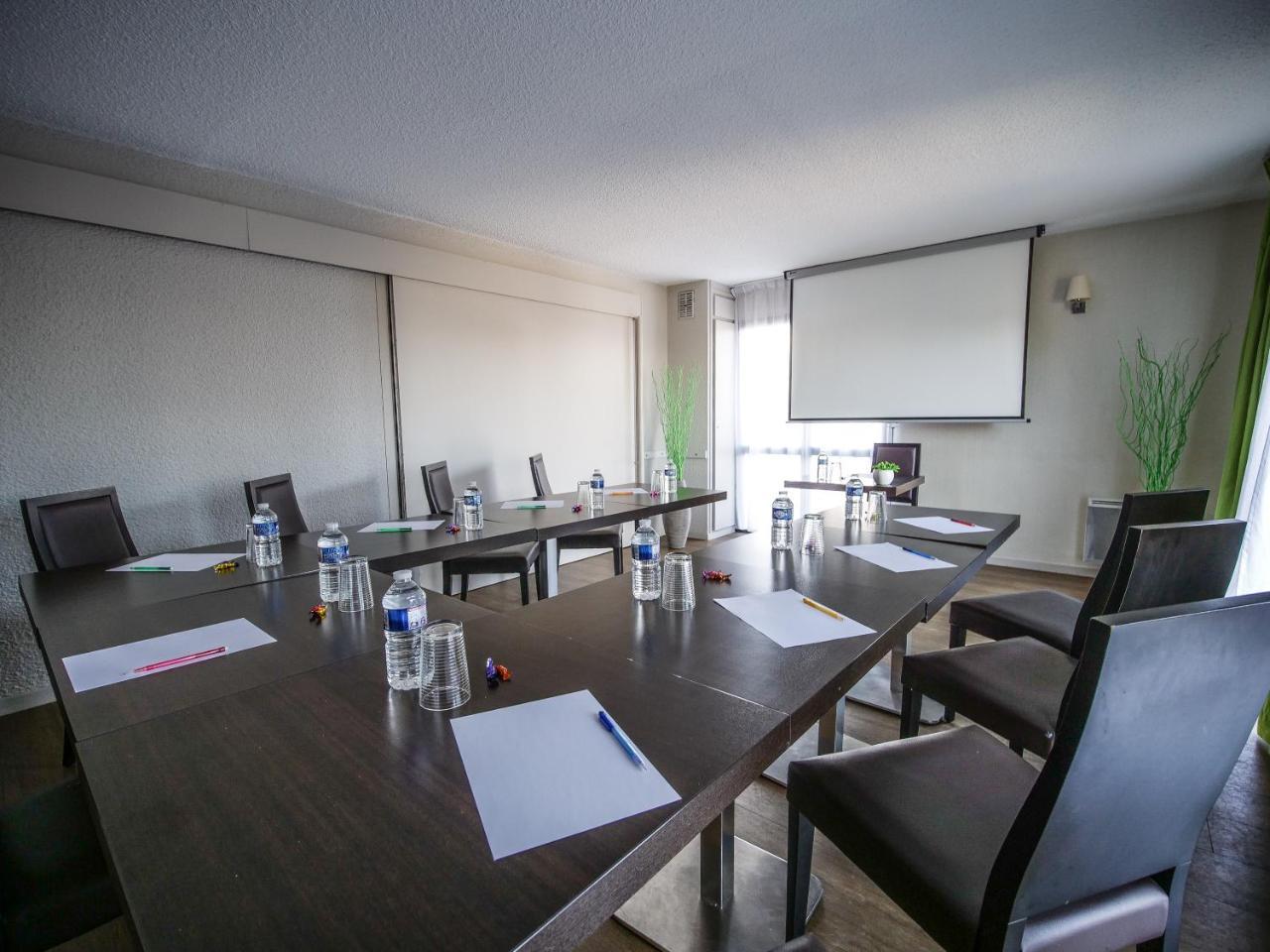 Hotel Inn Design Resto Novo Vannes Theix Экстерьер фото